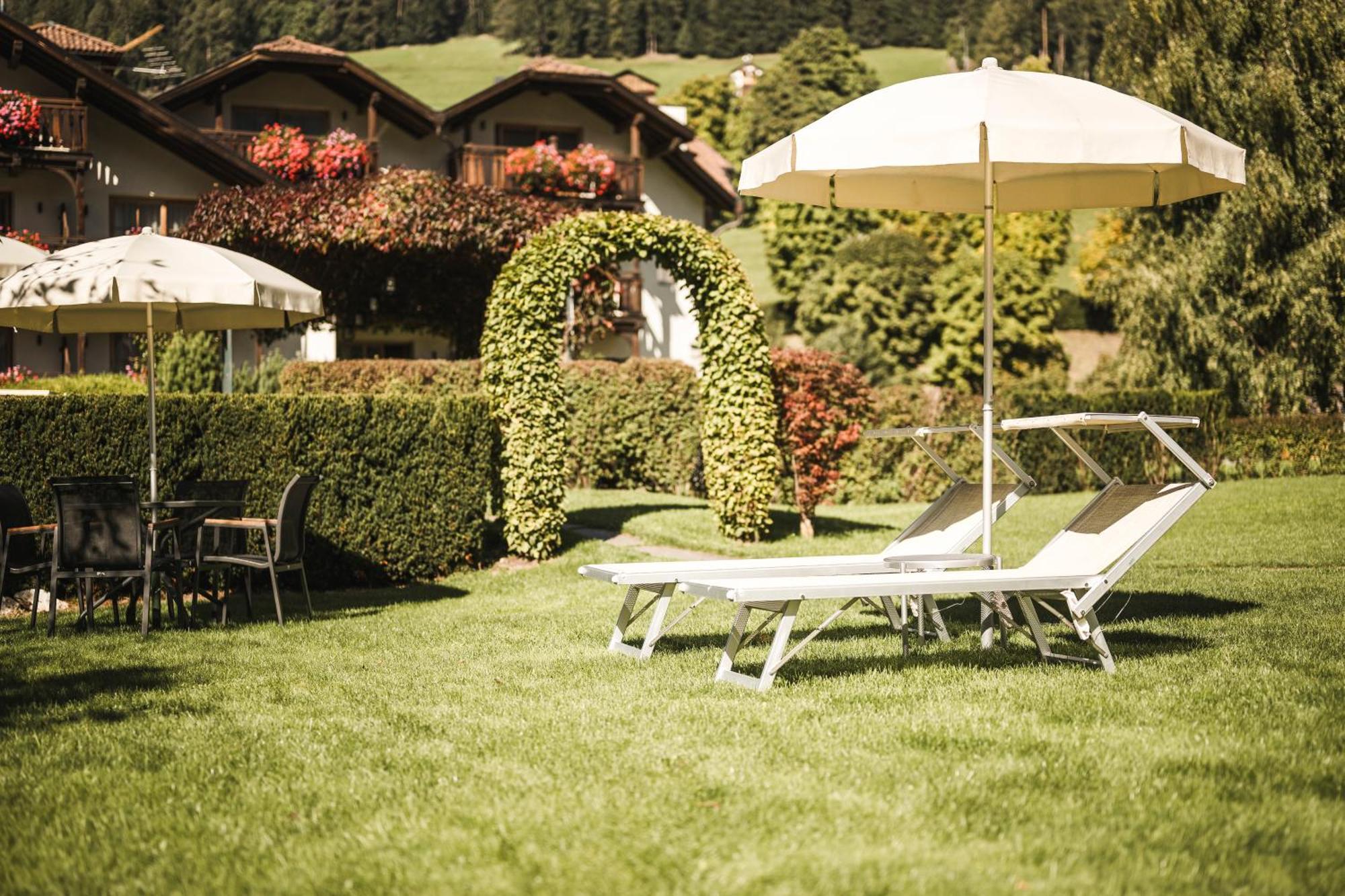 B&B Villa Angelino Urtijëi Buitenkant foto